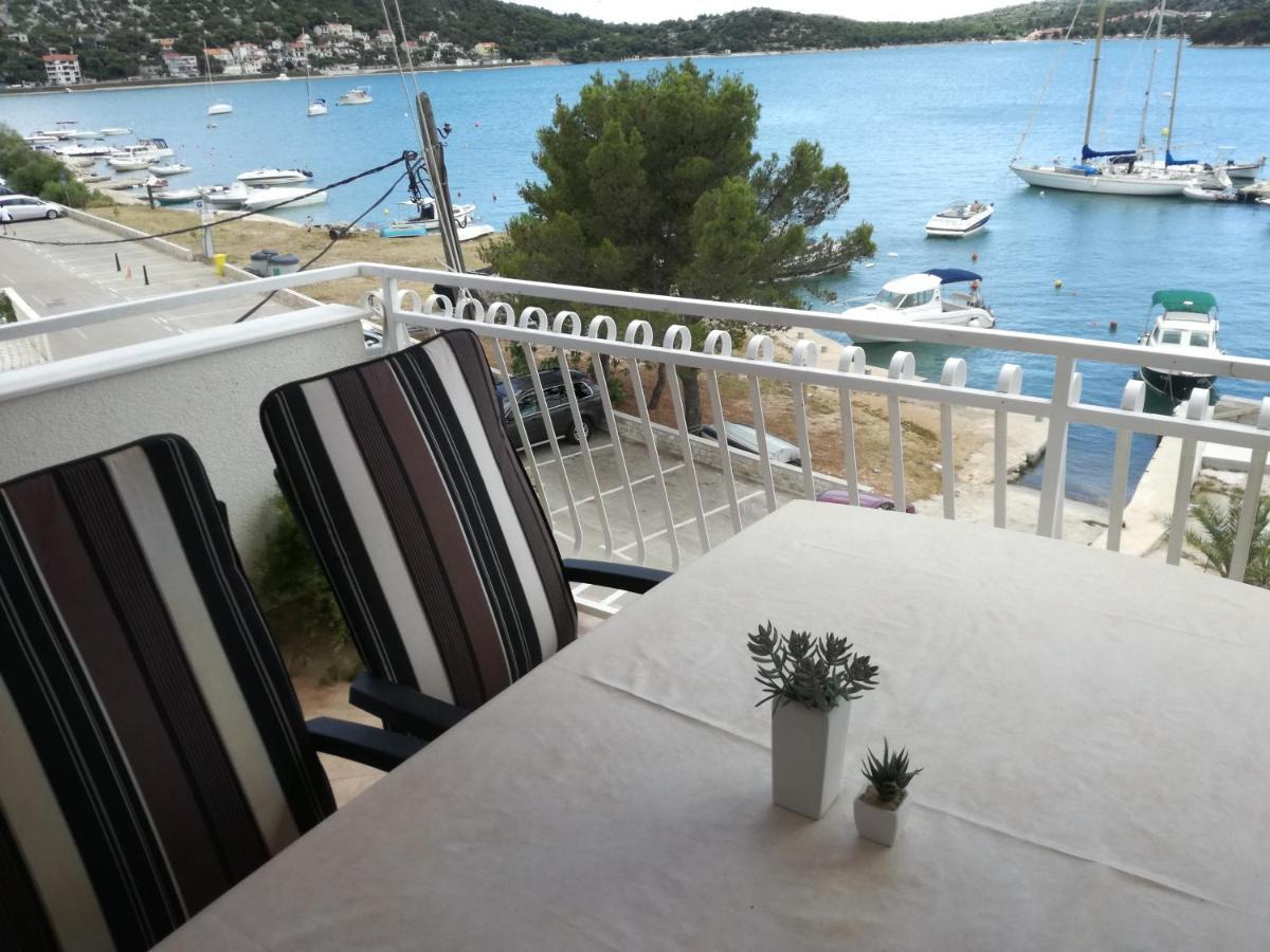 Apartments Nera Tisno Kültér fotó