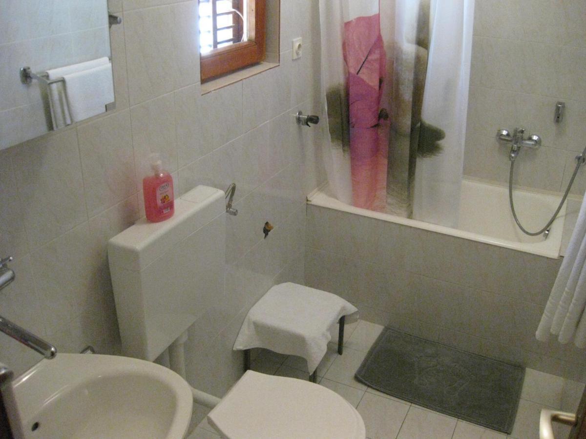 Apartments Nera Tisno Kültér fotó