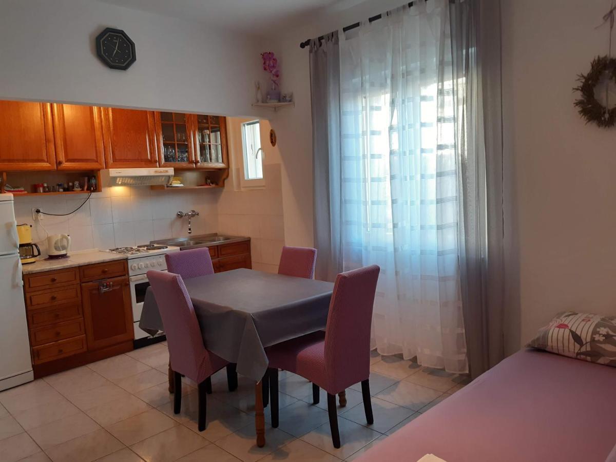 Apartments Nera Tisno Kültér fotó